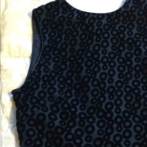Banana Republic velvet sleeveless top / Size 10